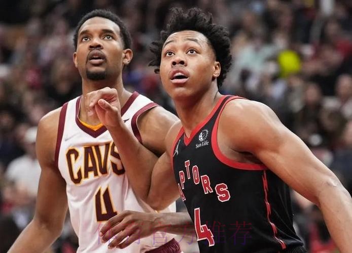 埃文-莫布利全场出战31分钟,14中7得到16分7板5助1断1帽 埃文-莫布利全场出战31分钟,14中7得到16分7板5助1断1帽